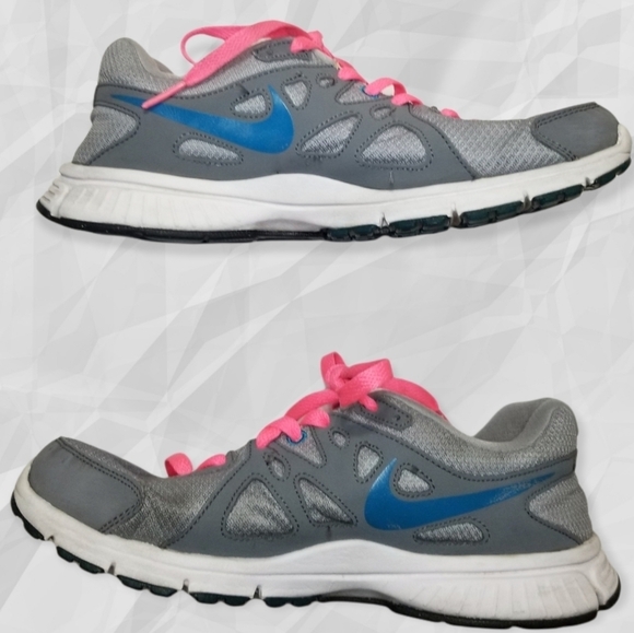 Nike Women's Revolution 2 Running Shoes 9 - Picture 1 of 9